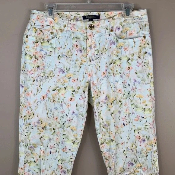 Brooks Brothers light blue floral Natalie fit pants sz 6 - Picture 2 of 8